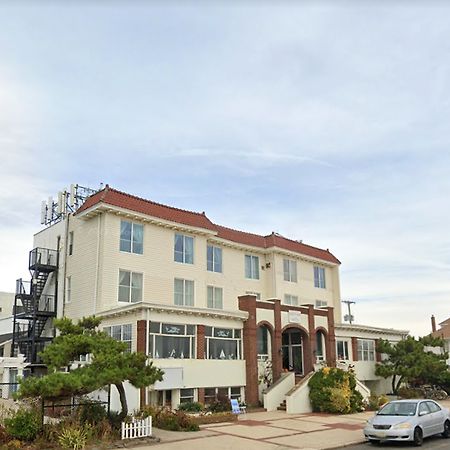 Mayfair Hotel Белмар Екстериор снимка